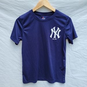 Yankees T-shirt